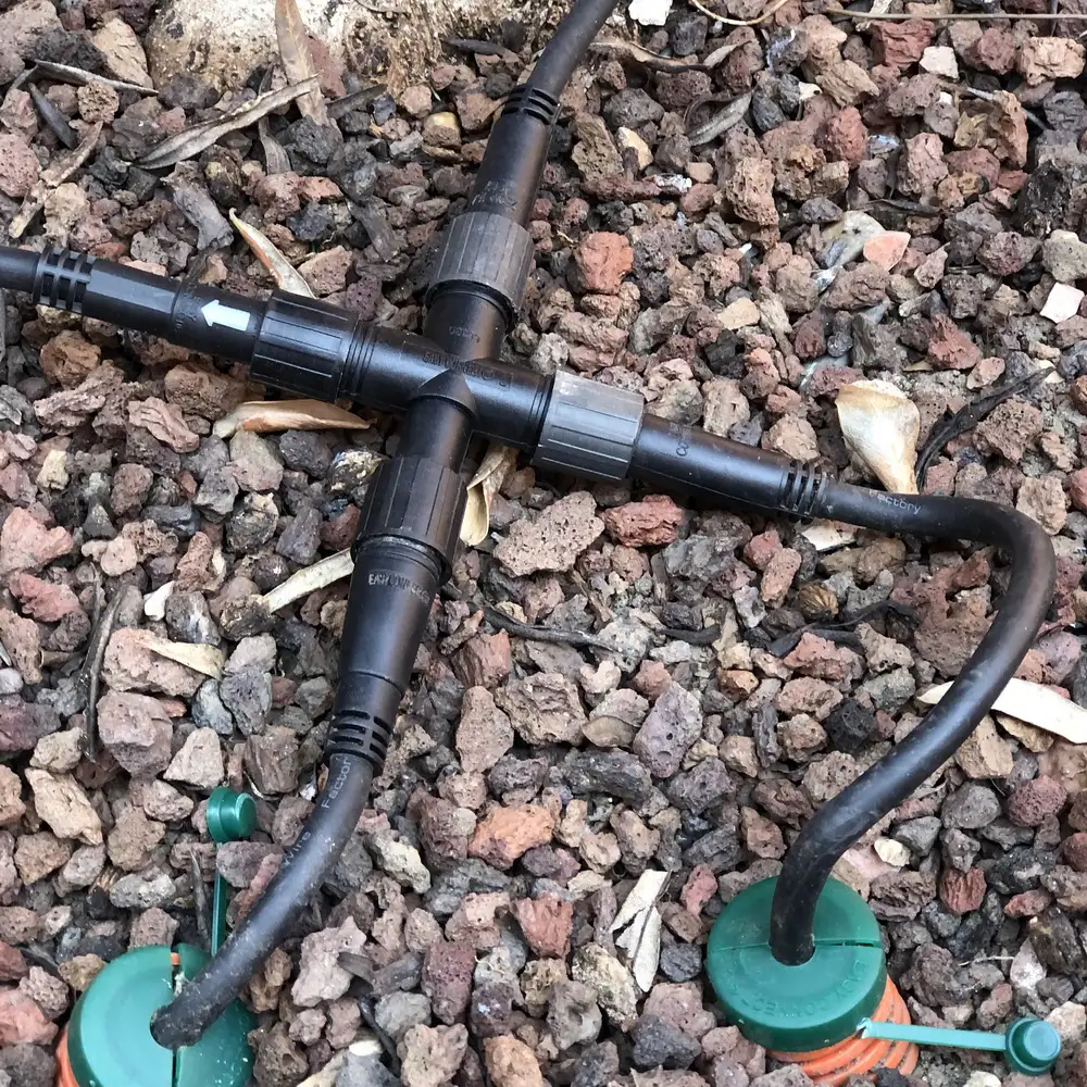 Steckverbinder 230V wasserdicht • Kabelverbinder mehrere Ausgänge • IP67 PRO CONNECT