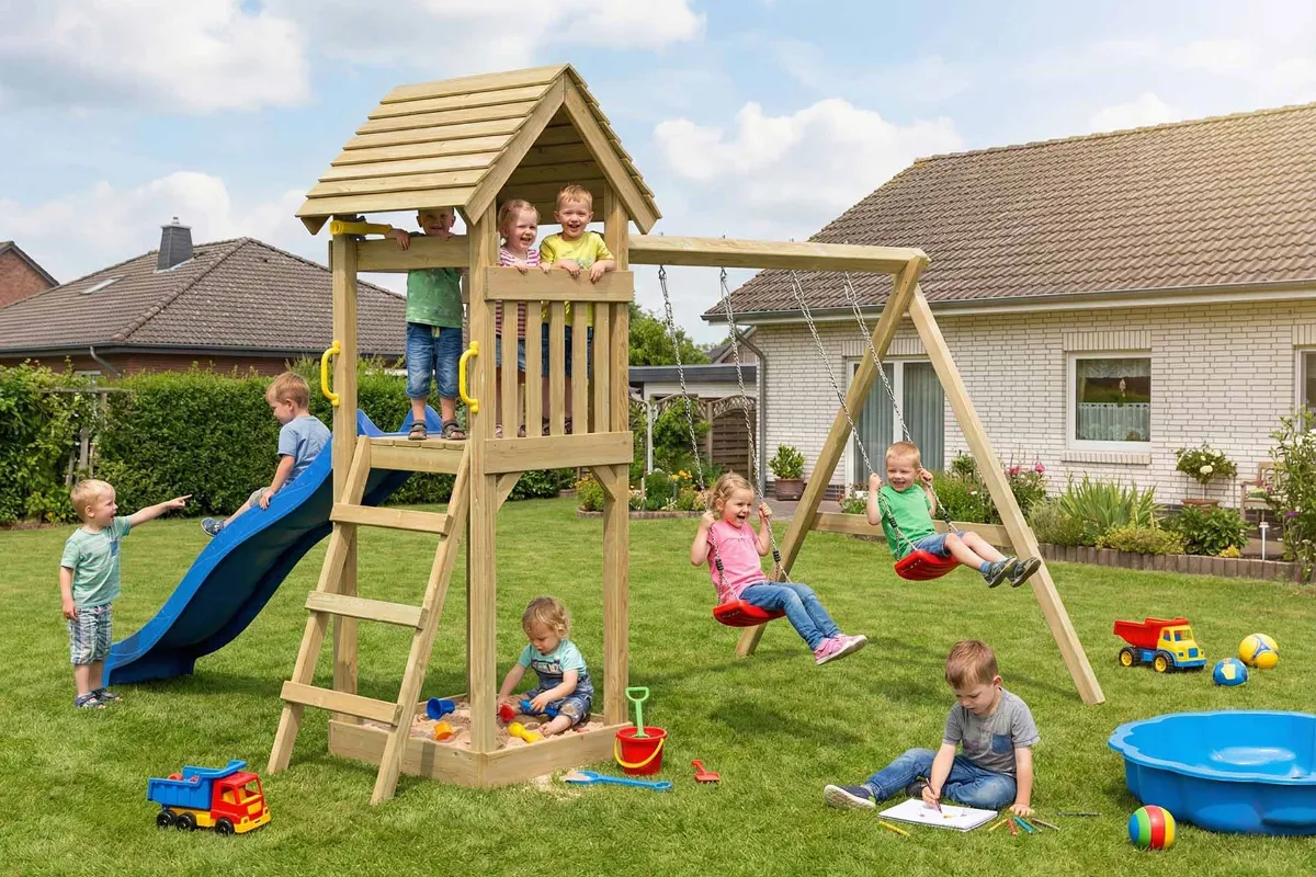 Spielturm Thomas Fun mit Doppelschaukel und Podest