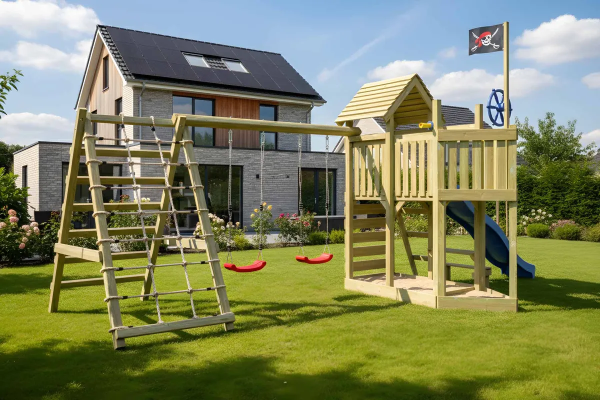 Spielturm Mia Max mit blauer Rutsche Doppelschaukel und großem Kletterbereich