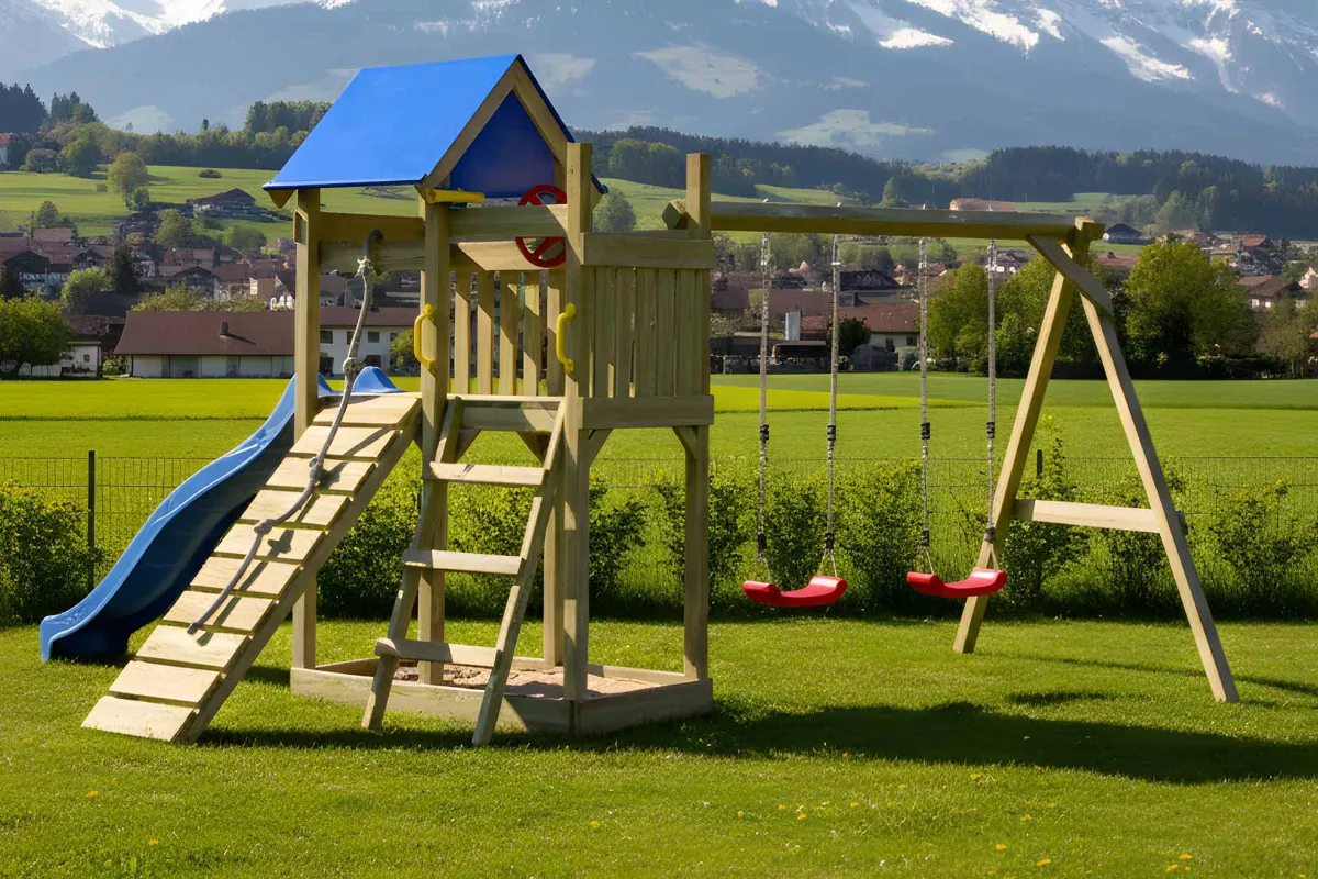 Spielturm Susi Fun mit Kletterrampe und Doppelschaukel