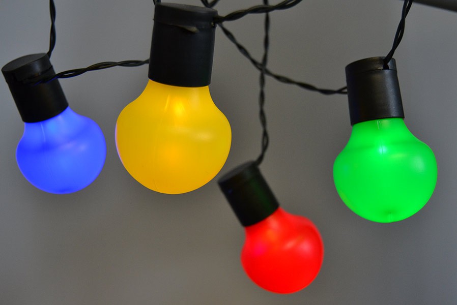 LED Party-Lichterkette 12,5 m lang mit 50 Laternen-Kugeln bunt