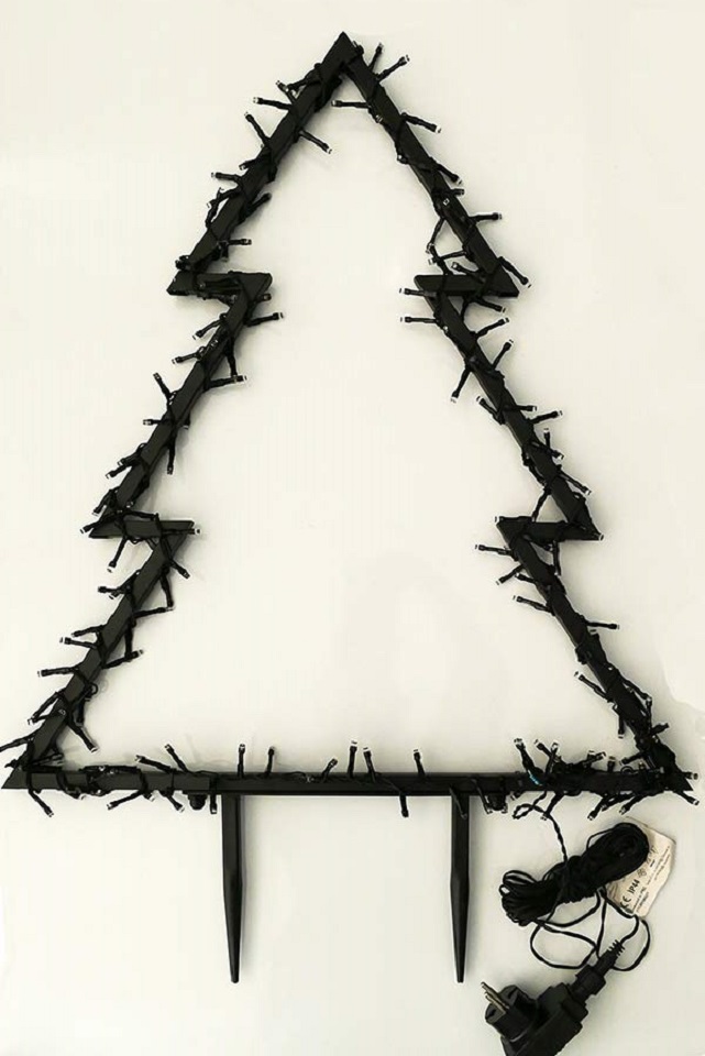 Tanne Metallrahmen LED beleuchtet Weihnachten mit Erdspieß