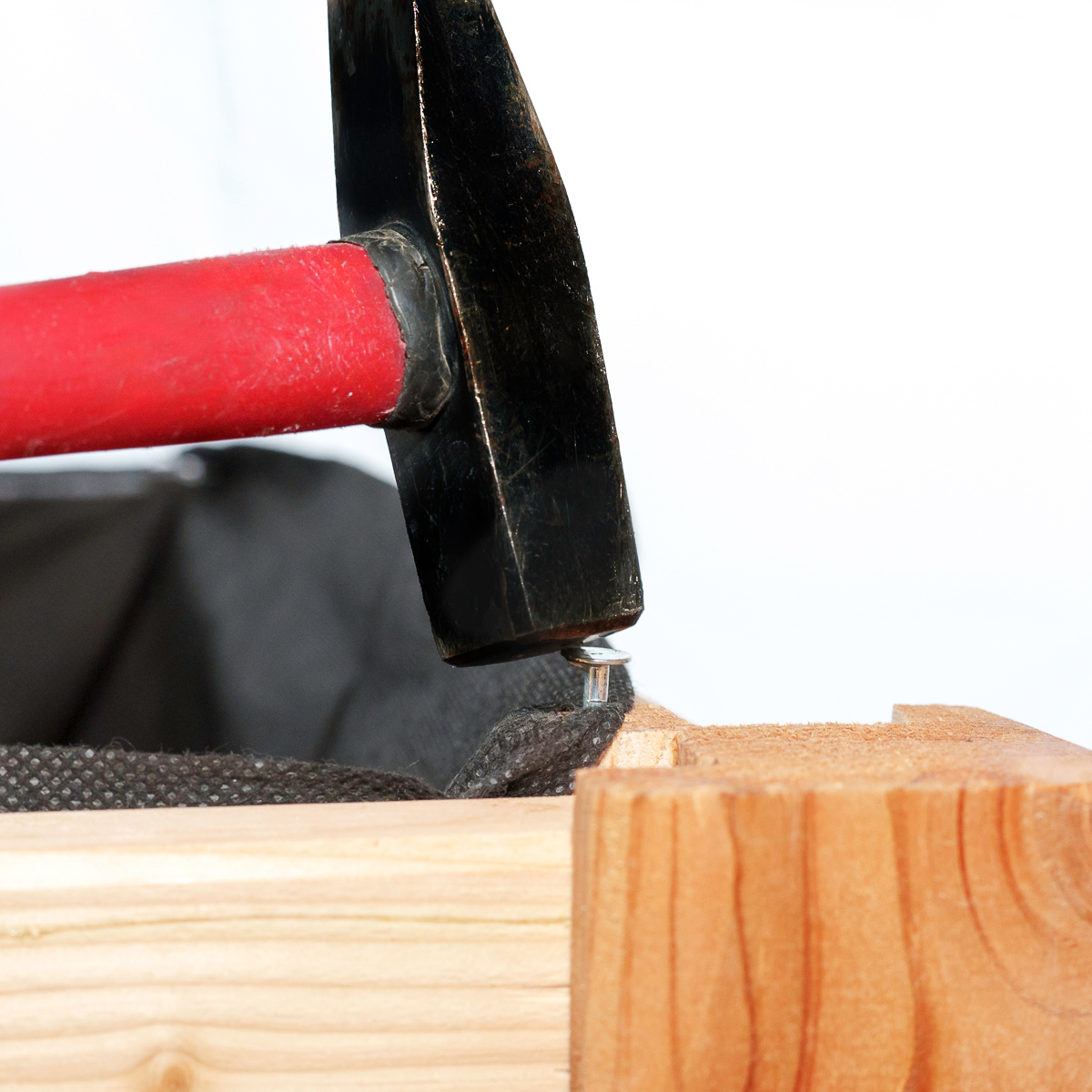 Modernes Hochbeet Höhe 73 cm mit Handlauf aus Lärchenholz Pflanzbeet Kräuterbeet Gemüsebeet