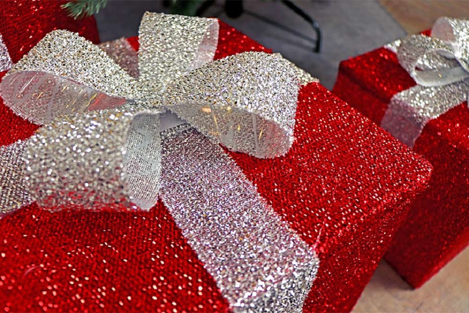 Geschenkboxen Deko-Set mit 3 Geschenkpäckchen 72 LED mit Schleife