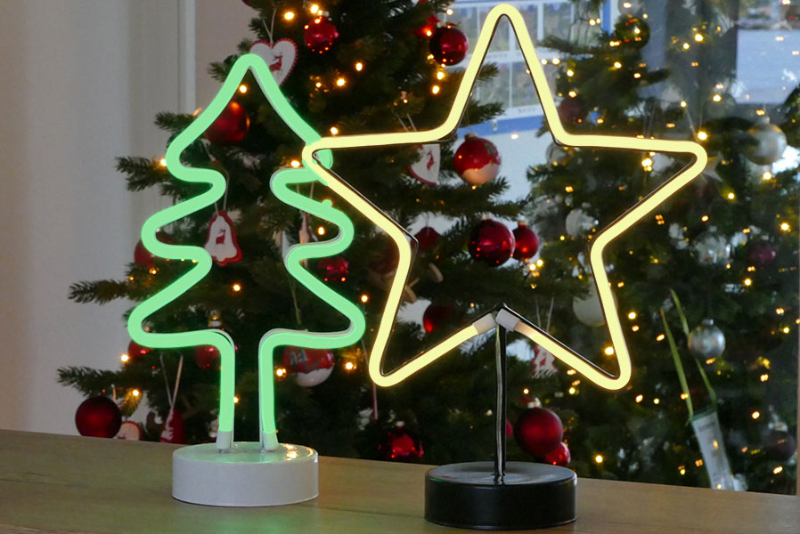 Figur Tanne 96 LED grün 35 cm mit Neon-Lichtband Batterie Weihnachten