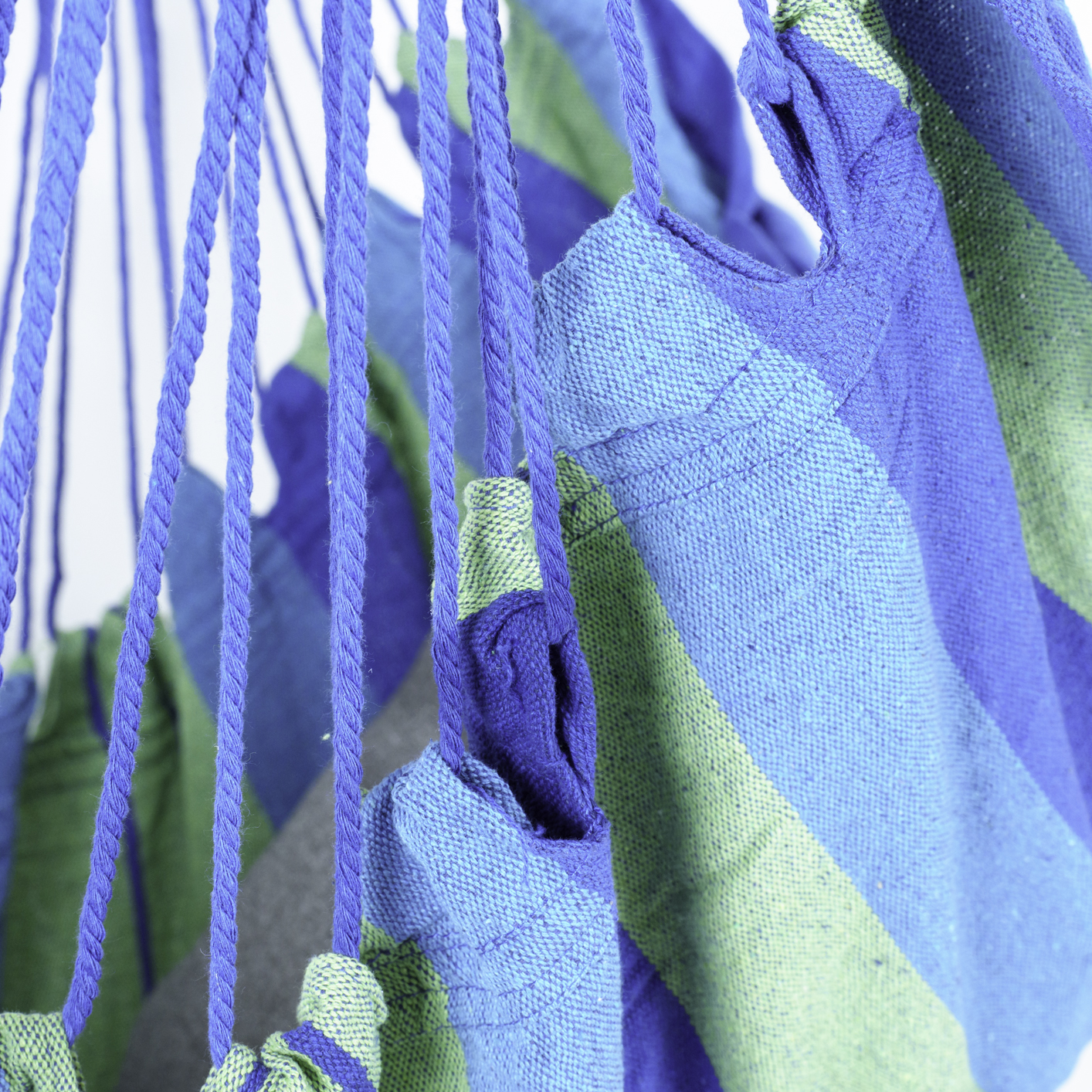 Premium Deluxe brasilianischer Hängesessel Linda Hängesitz Schaukel Hängestuhl buntgestreift