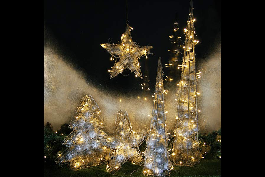 Pyramide 60 cm aus Draht 30 LED warmweiß Weihnachtspyramide Innendekoration