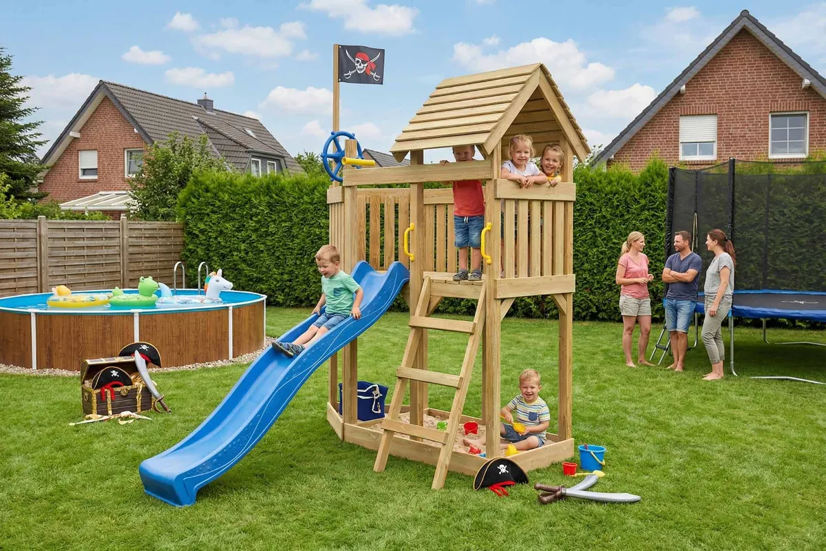 Spielturm Mia Aktiv mit Podest und Leiter