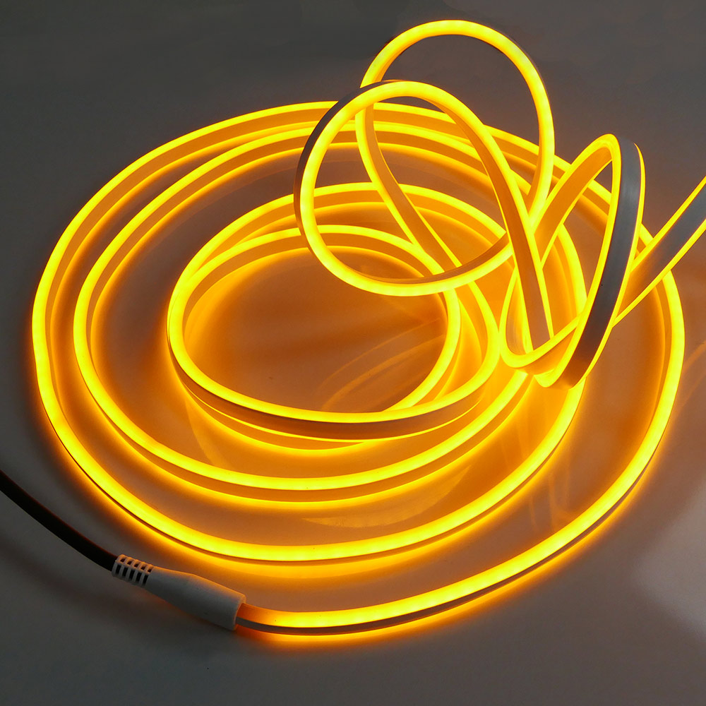 Neon Lichtschlauch 9 m mit 1080 LED IP44 für außen