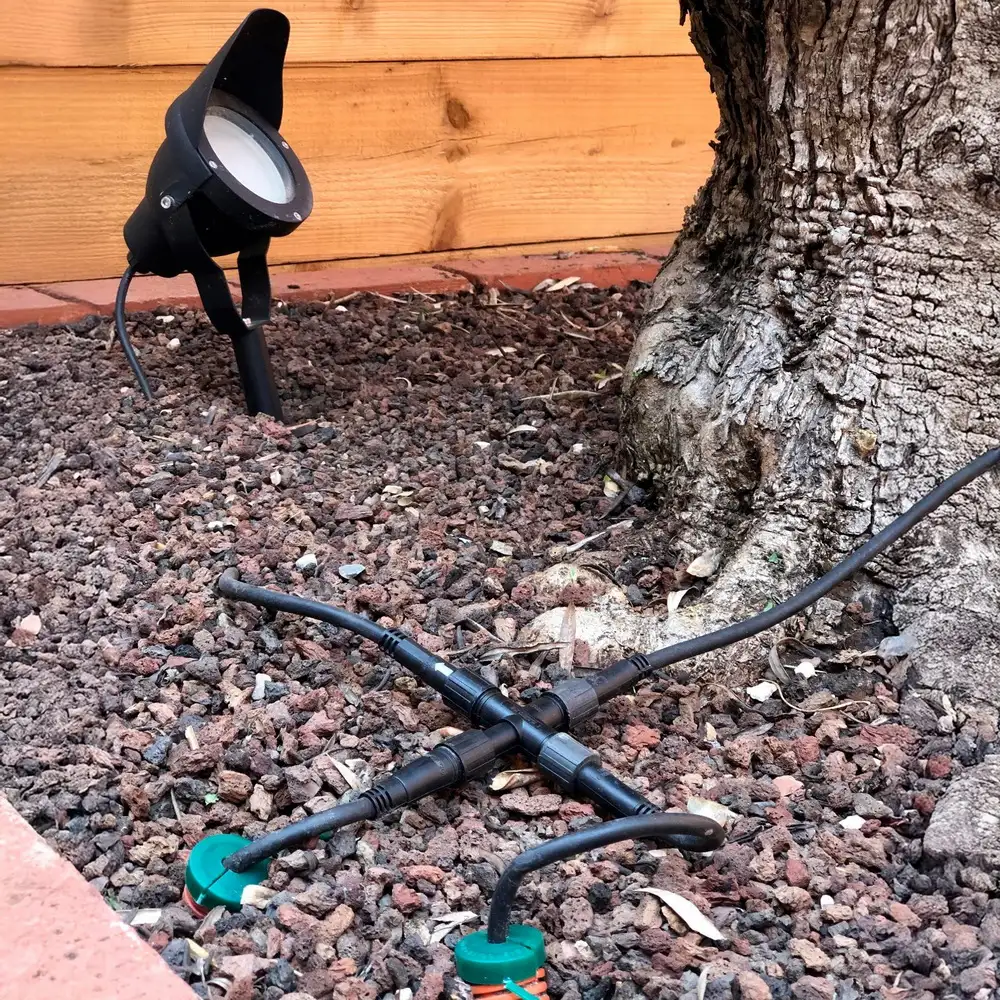 Steckverbinder 230V wasserdicht • Kabelverbinder mehrere Ausgänge • IP67 PRO CONNECT