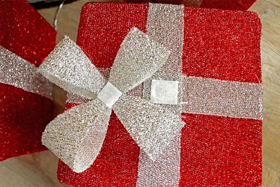 Geschenkboxen Deko-Set mit 3 Geschenkpäckchen 72 LED mit Schleife